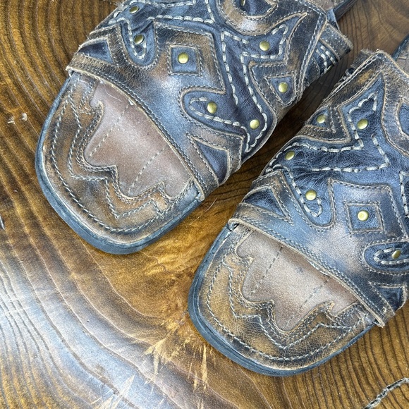 Guess Y2K Studded Distressed Brown Leather Sandals Mens Size 9 - Picture 3 of 14